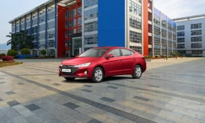 Hyundai Elantra – The Perfect Blend of Style, Comfort, and Performance